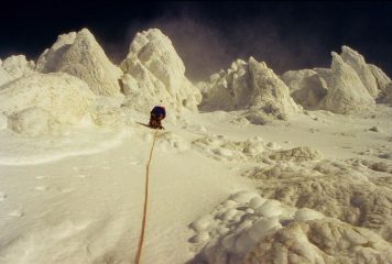 salendo lungo la Via Direttissima (1-1-1995)