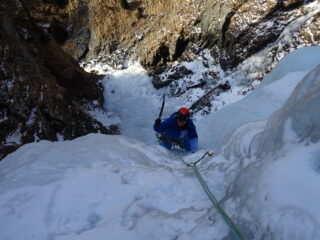 A metà della cascata