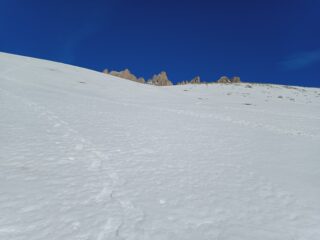 Bei pendi di discesa di Crosta portante 