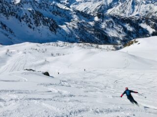 In discesa verso il colle di Bravaria