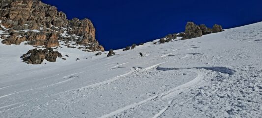 Neve super dalla spalla sul lato ONO