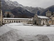 Ambiente nordico nel cortile della Basilica vecchia 