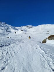 In salita lungo il pianoro