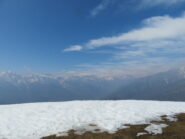 panorama dalla cima con Chersogno e Pelvo d'Elva