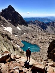 Il Lago di Nasta dal canalino sotto il Colletto della Forchetta