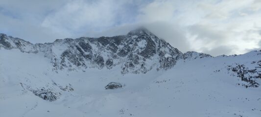 la parete vista da poco dopo il rifugio