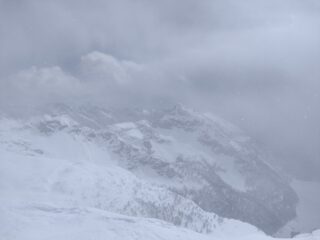 Verso il lago di Agaro