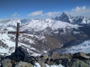 Dalla cima,vista sul versante Ovest del Monviso.