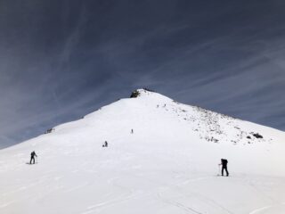 In punta? Solo posti in piedi!