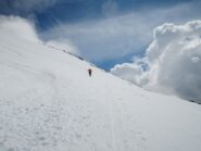 Verso la cima, arrivano i nuvoloni