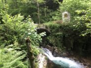 Il Ponte la Piana che riporta sulla strada per Quarna Sotto