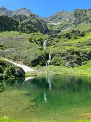 Il Lago del Lausetto e la sua cascata