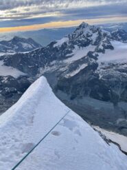 Nella parte superiore, tanta neve inconsistente