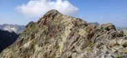 La Cima Nord di Valrossa e la cresta da percorrere 