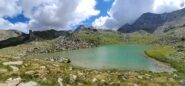 Il lago con sfondo M. Glacier