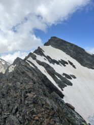 Ultime parti con le lingue di neve che si evitano