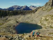 Salendo sopra il lago inferiore di Peirafica