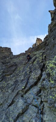 tratti di scalata appena a lato della cresta