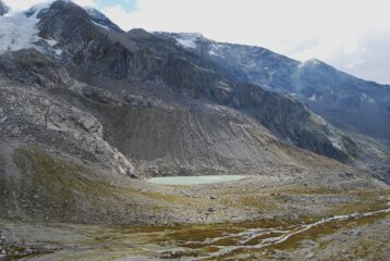 Il Lago quota 2721 m salendo al rifugio