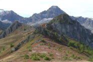 dalla cima Nord del Giobert, vista sulla Sud al centro e Rocca dell'Aquila a destra