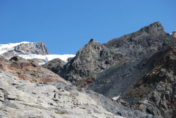 Roccia Nera e Rifugio Guide d'Ayas dal Mezzalama