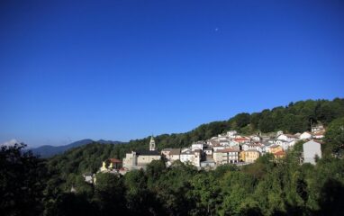 Vicosoprano dalla strada consortile asfaltata