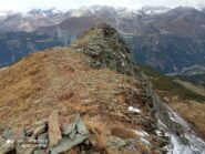 la croce di Punta Falinere vista dalla vera cima