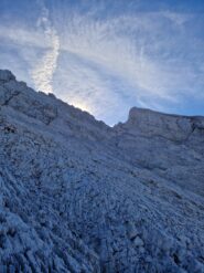 avvicinamento lunare visto dal rifugio (la cresta è lo speroncino ben visibile)