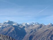 8 - Vista su Strahlhorn e corona del Mischabel dalla vetta