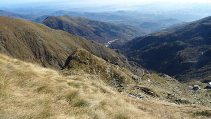 Vista  dalla ripida scorciatoia