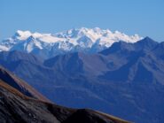 Zoomata sul lontanissimo M.te Rosa dalla cima.