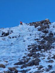 Sul ripido rigonfiamento finale della colata 